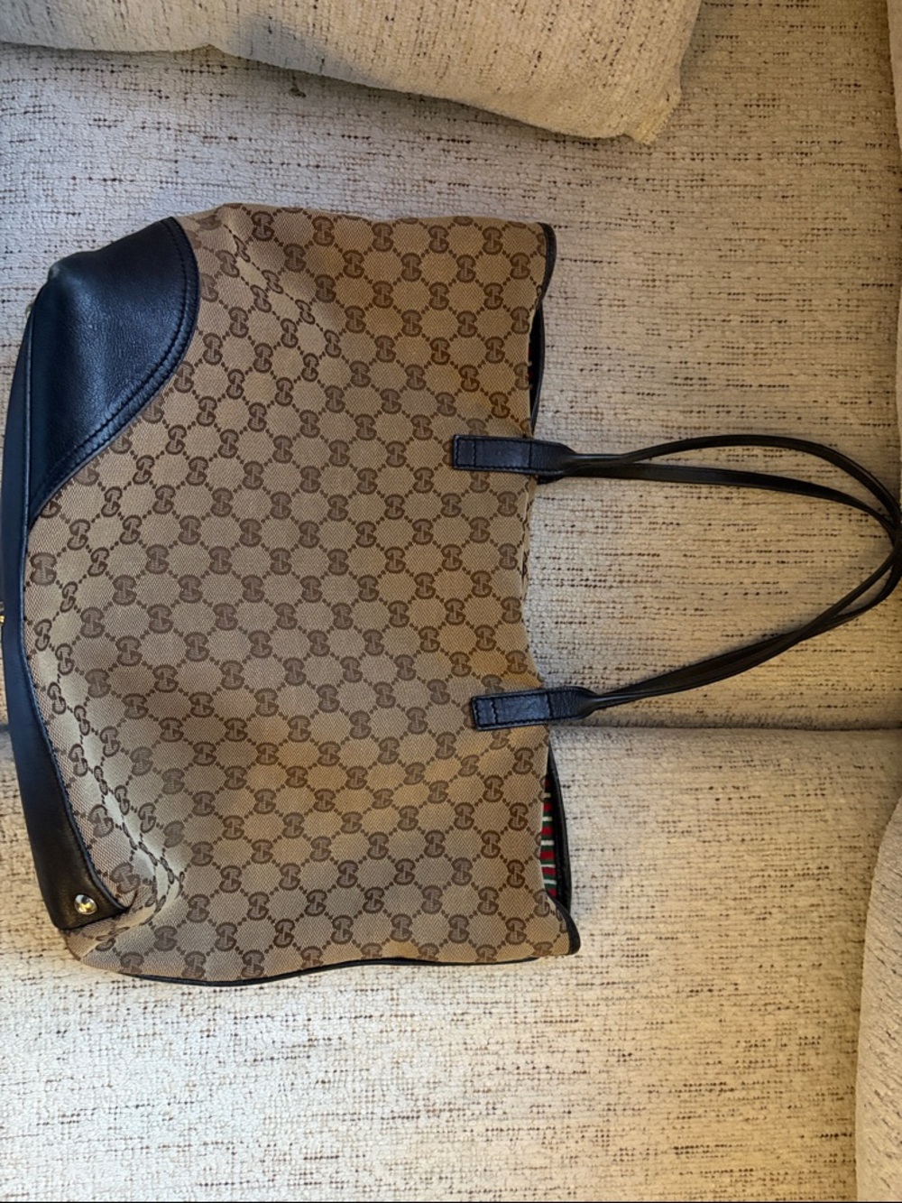 REPOSHING Gucci Brown GG Canvas Tote with Black Leather Trim - Picture 2 of 10